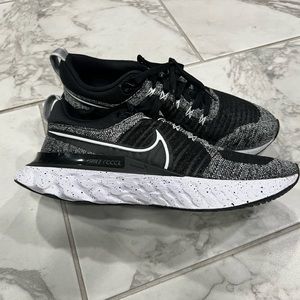 Nike React Infinity Run FK 2 Flyknit Running Shoes  Men's Size 9 CT2357-101